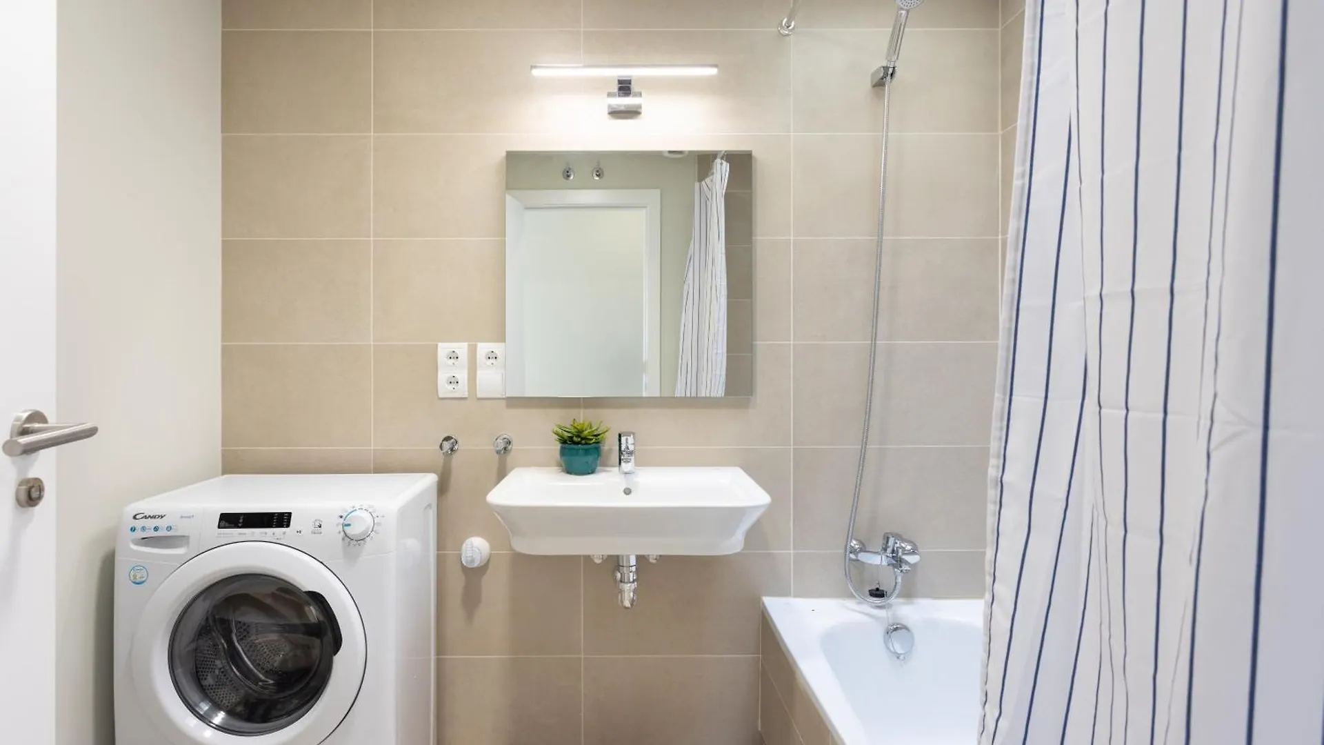 Abades Sea View Holiday Apartment